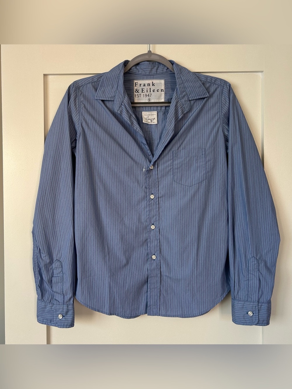 Frank & Eileen Barry Tailored Button-Up Shirt Blue Stripe Size Small